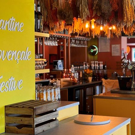 Hotel Ibis Istres Trigance Zewnętrze zdjęcie